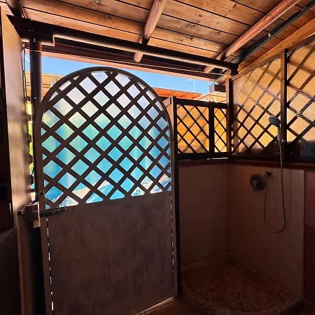 Casa vacanze Blue Sea, Pula, Sardegna *